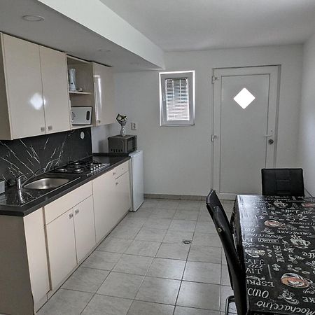 Apartment Mojca Near Bled Zabreznica Exteriör bild